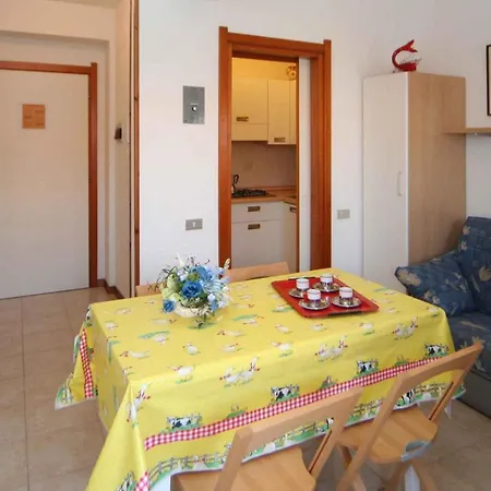 Apartments In Lignano Sabbiadoro 42760 Lägenhet Lignano Sabbiadoro